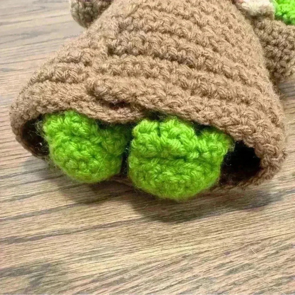 Handcrafted Grogu Stuffy 9” - Star Wars The Mandalorian - Picture 4 of 6